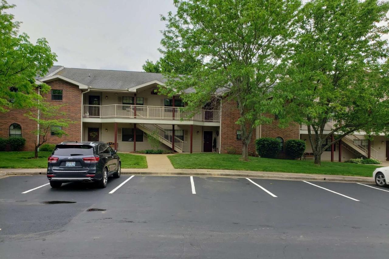 Foothill'S Luxury 2Bdr Ground Floor Condo In 1000 Hill'S ブランソン エクステリア 写真